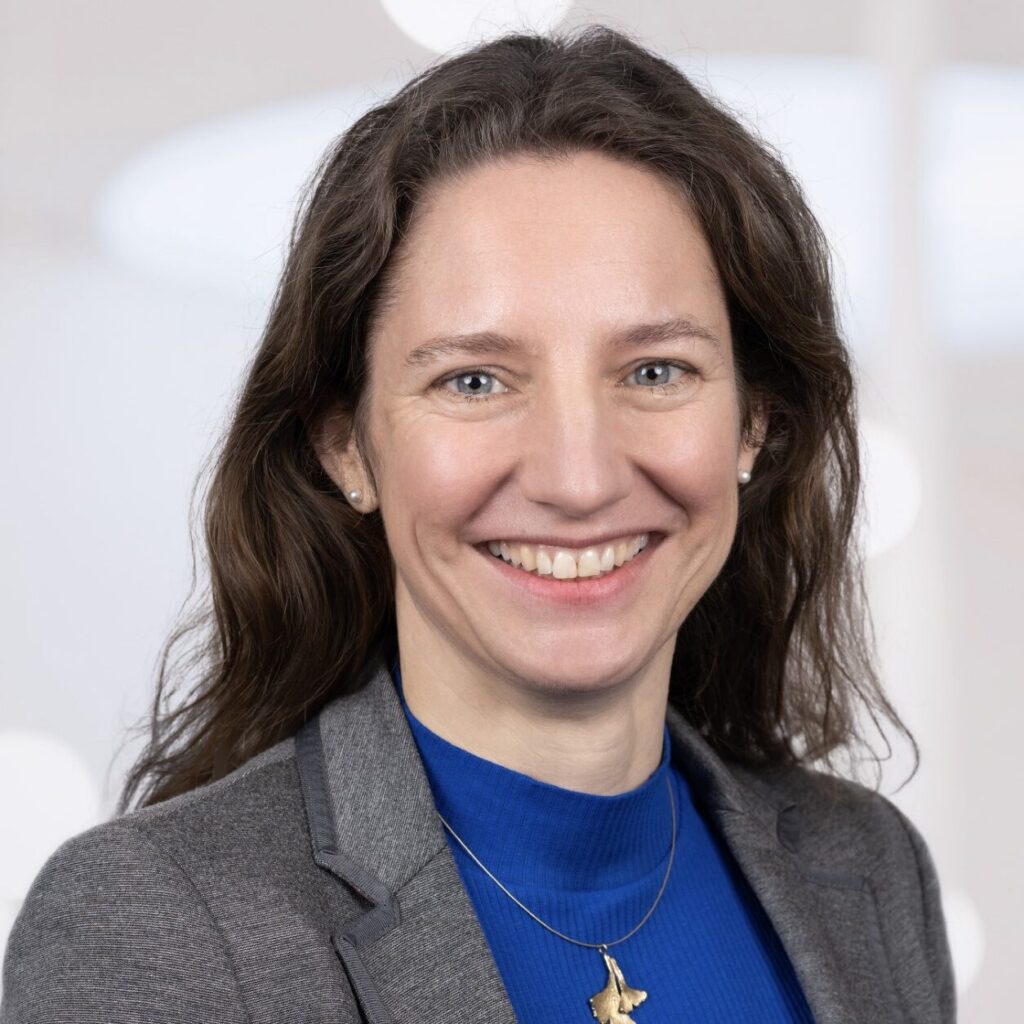 Christina Eckes